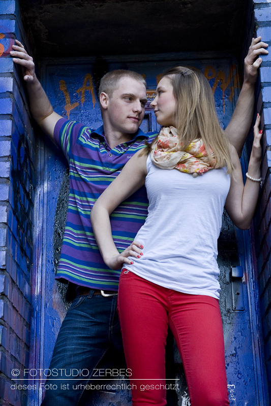 Outdoor Paar-Fotoshooting Köln, Fotos für Paare und Bestfriends